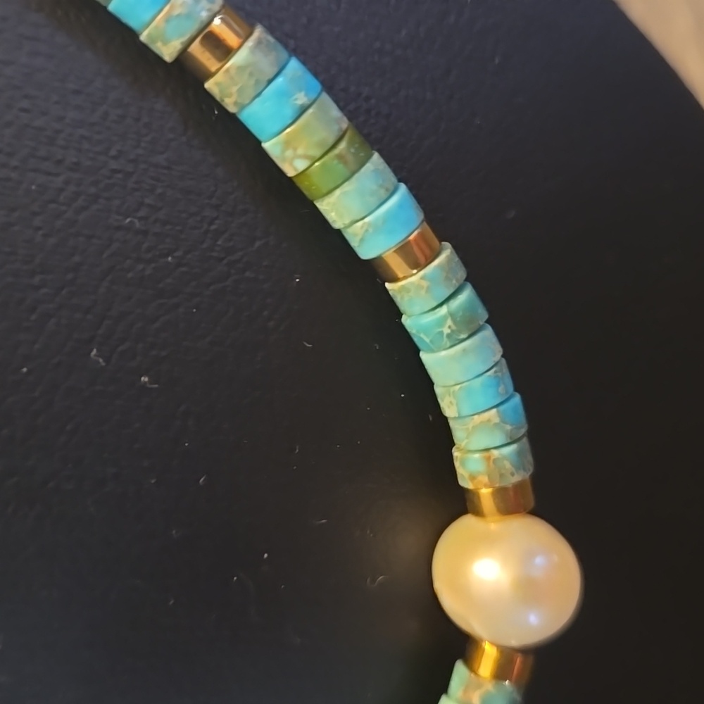 Chic Heishi Turquoise and Pearl Necklace With Gold And Matching Bracelet Set - Picture 3 of 15